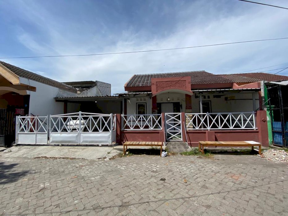 Rumah Asri nyaman luas di Sukodono Sidoarjo