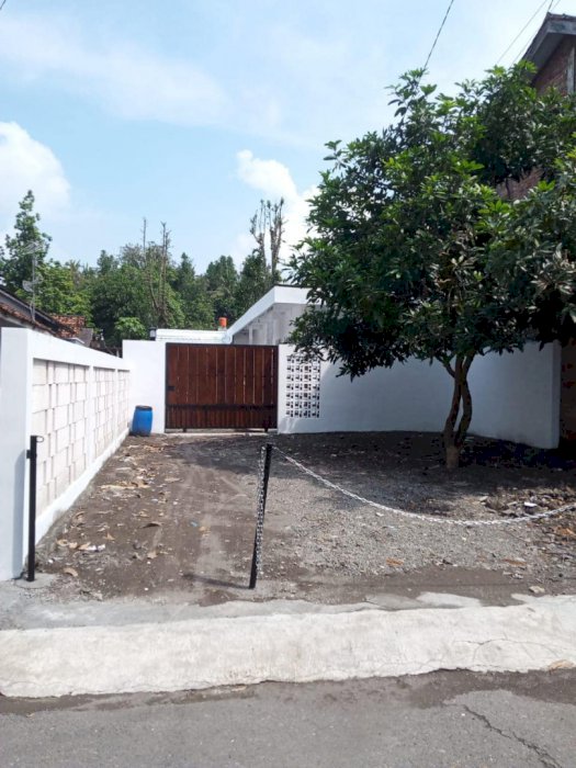 Tanah Bonus Bangunan Kost di Selatan Kampus UMY  Gamping Jogja