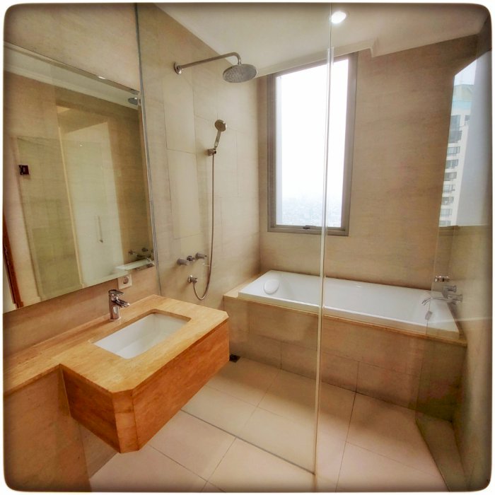 Dijual Cepat 3+1BR City View - SHM - Bisa KPA Harga Termurah di TAR