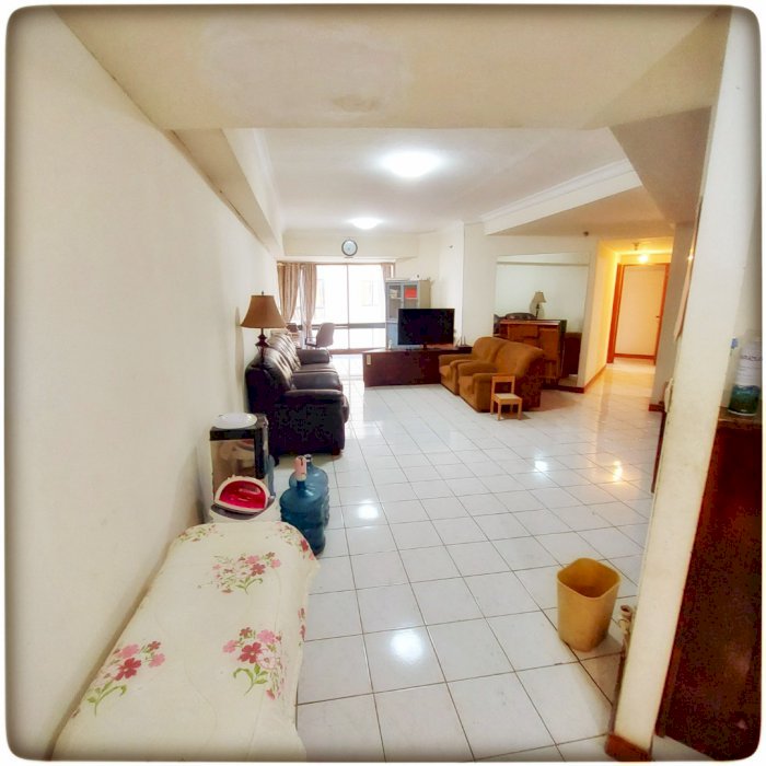 Dijual Termurah 3+1BR Furnish Lantai Tinggi di Taman Anggrek Condomini