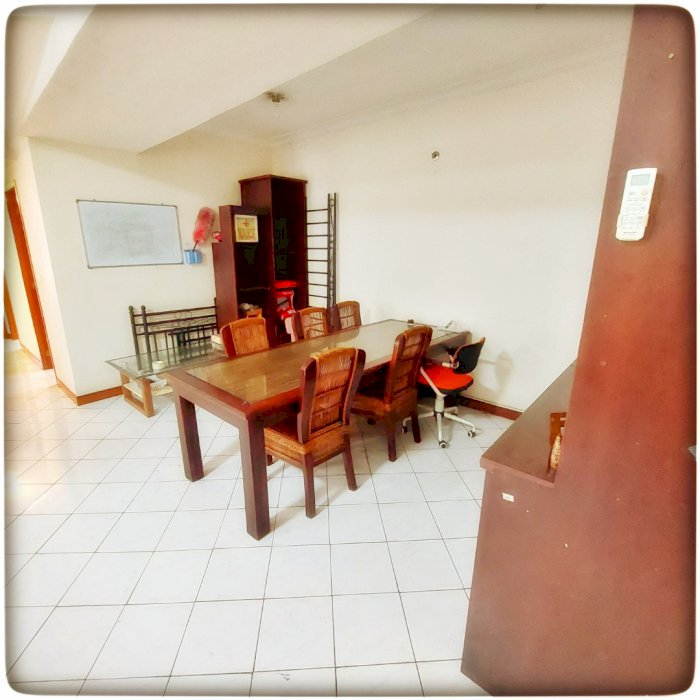Dijual Termurah 3+1BR Furnish Lantai Tinggi di Taman Anggrek Condomini