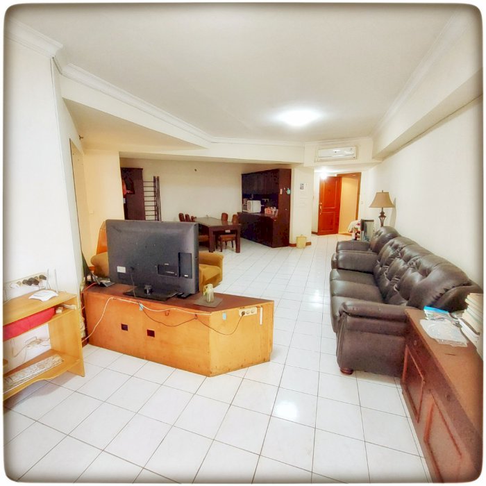 Dijual Termurah 3+1BR Furnish Lantai Tinggi di Taman Anggrek Condomini
