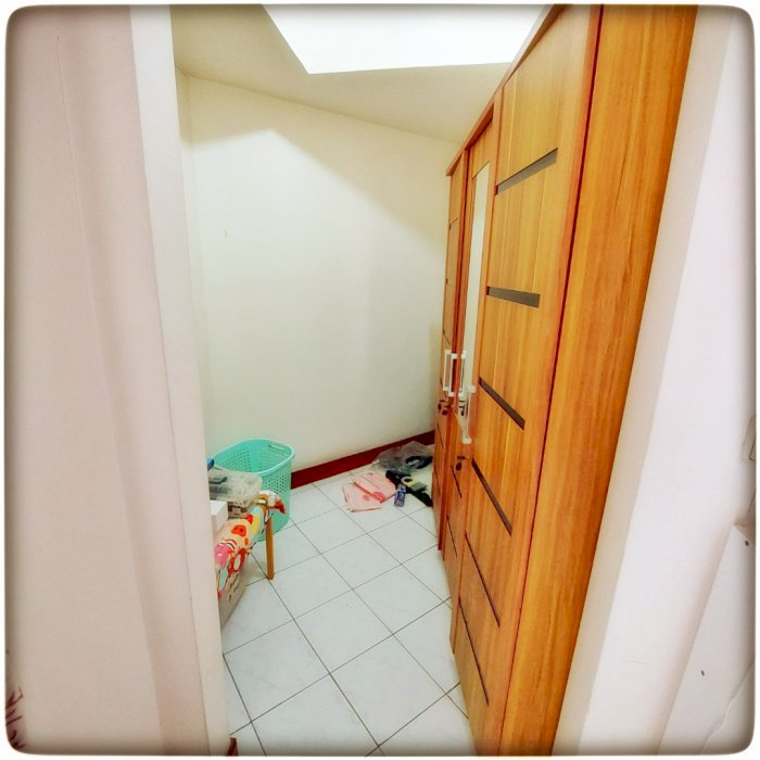 Dijual Termurah 3+1BR Furnish Lantai Tinggi di Taman Anggrek Condomini
