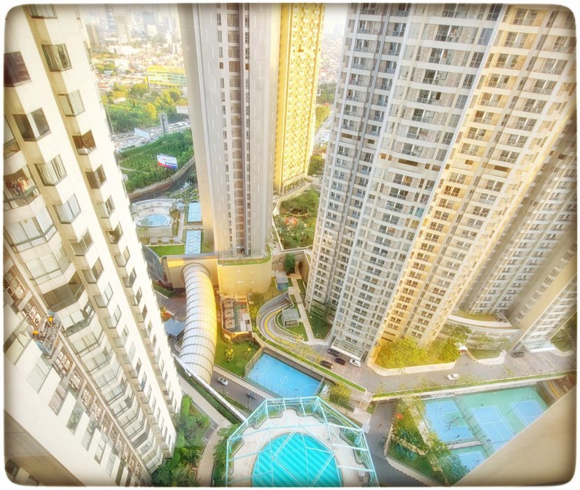 Dijual Termurah 3+1BR Furnish Lantai Tinggi di Taman Anggrek Condomini