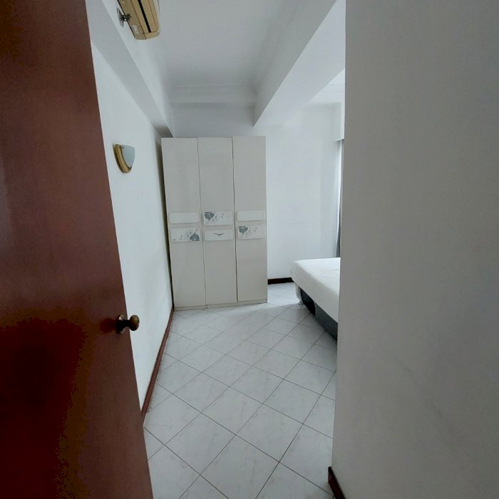 Taman Anggrek Condominium Dijual Termurah 2+1BR Lantai Rendah