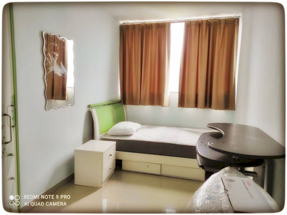 Dijual Cepat Renov Unit 3+1BR Full Furnish  City View Taman Rasuna