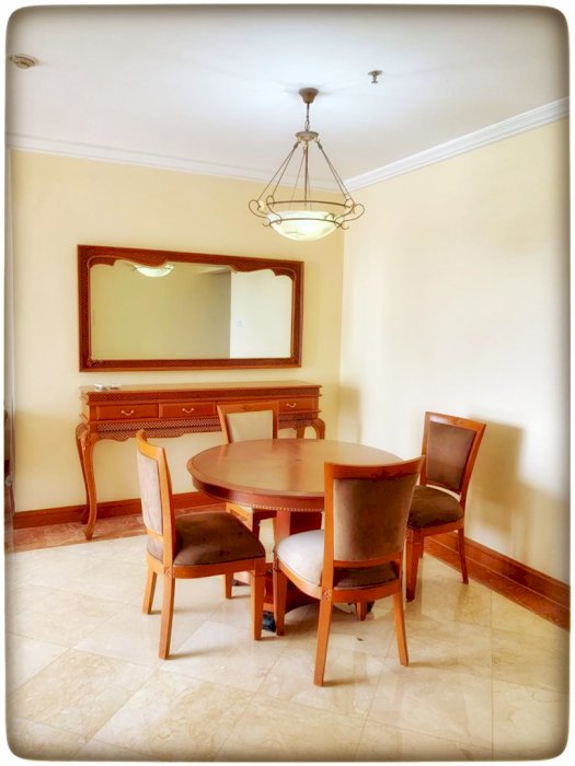 Dijual Cepat 2 dan 1 Study Furnish City View di Somerset Grand Citra