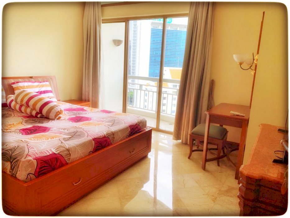 Dijual Cepat 2 dan 1 Study Furnish City View di Somerset Grand Citra