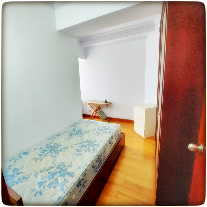 Taman Anggrek Condominium Dijual Cepat Termurah 2+1BR Best City View