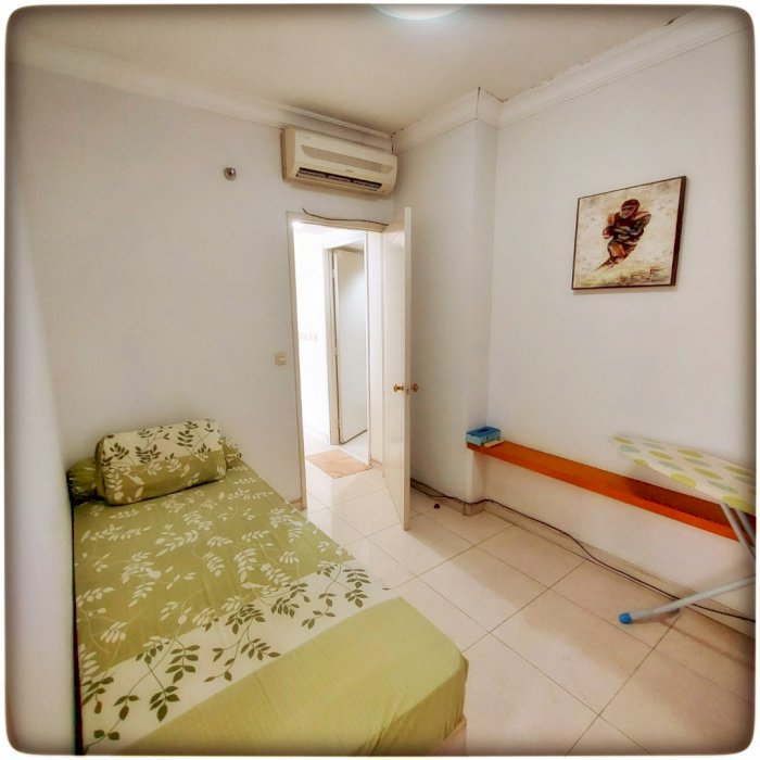 Taman Anggrek Condominium Dijual Unit Renov 2+1BR Tribecca View