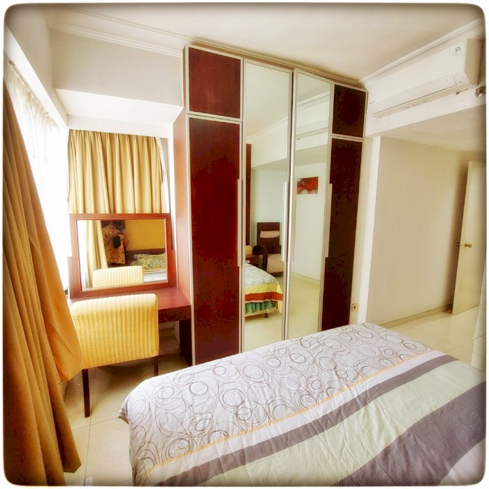 Taman Anggrek Condominium Dijual Unit Renov 2+1BR Tribecca View