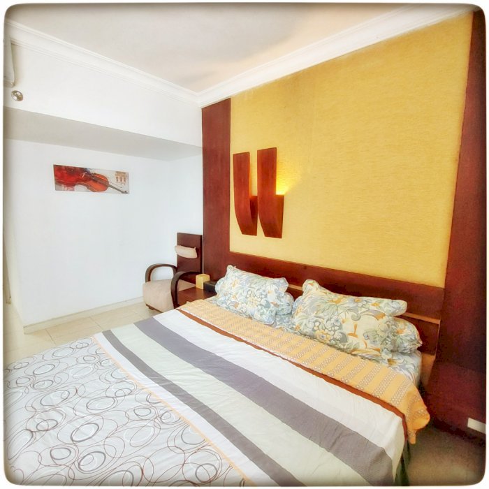 Taman Anggrek Condominium Dijual Unit Renov 2+1BR Tribecca View