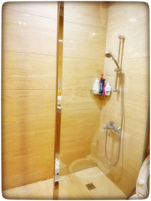 Central Park Residence Dijual Cepat Full Renov 4+1BR Best City View