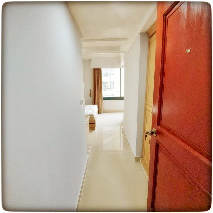 Dijual TERMURAH SDH RENOV  Unit 2+1BR Best City View  Mid Fl.Fl