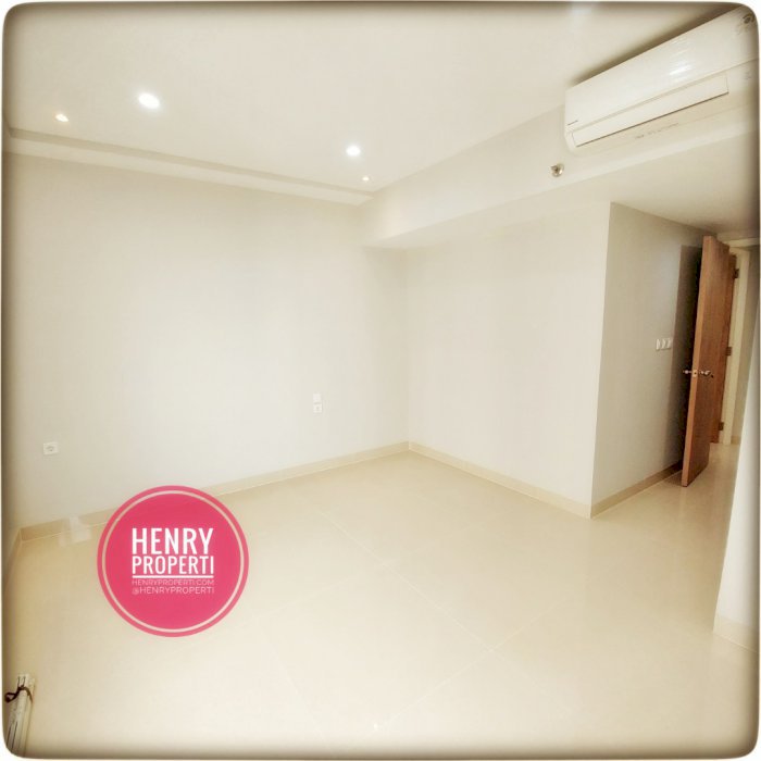 Taman Anggrek Condominium  Dijual RENOV+FURNISH Unit 2+2BR JARANG ADA