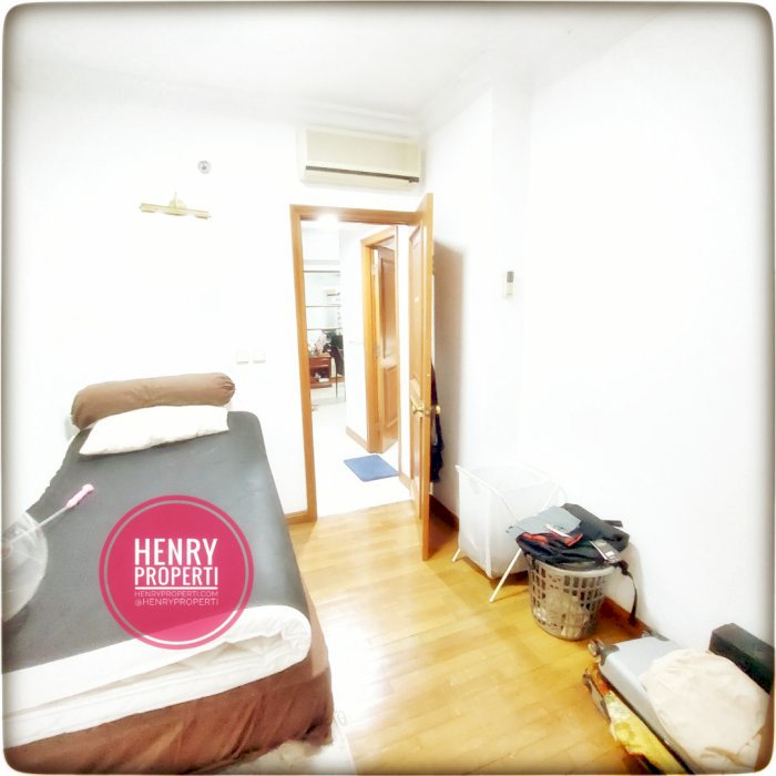 Taman Anggrek Condominium  Dijual Unit 2+1BR  Renov+Furnish City View