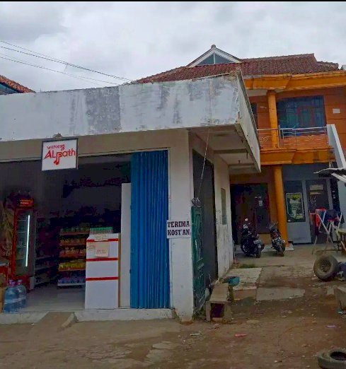 Jual Cepat Rumah 2 lantai Strategis