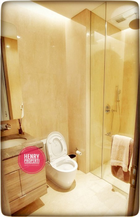 Verde 2  Dijual Unit 3+1BR Pool View Low Fl Unit Terbaik di Setiabudi