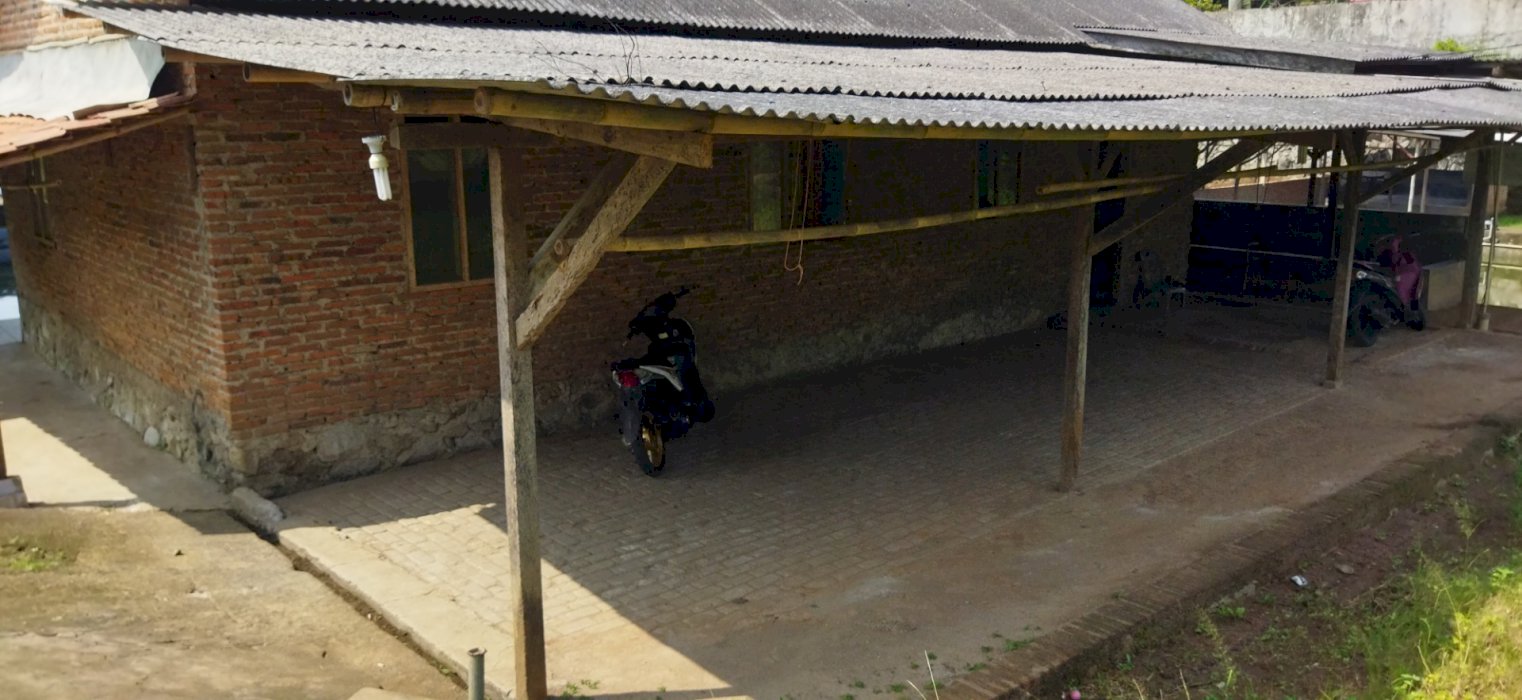 Di Jual Rumah dan Tanah