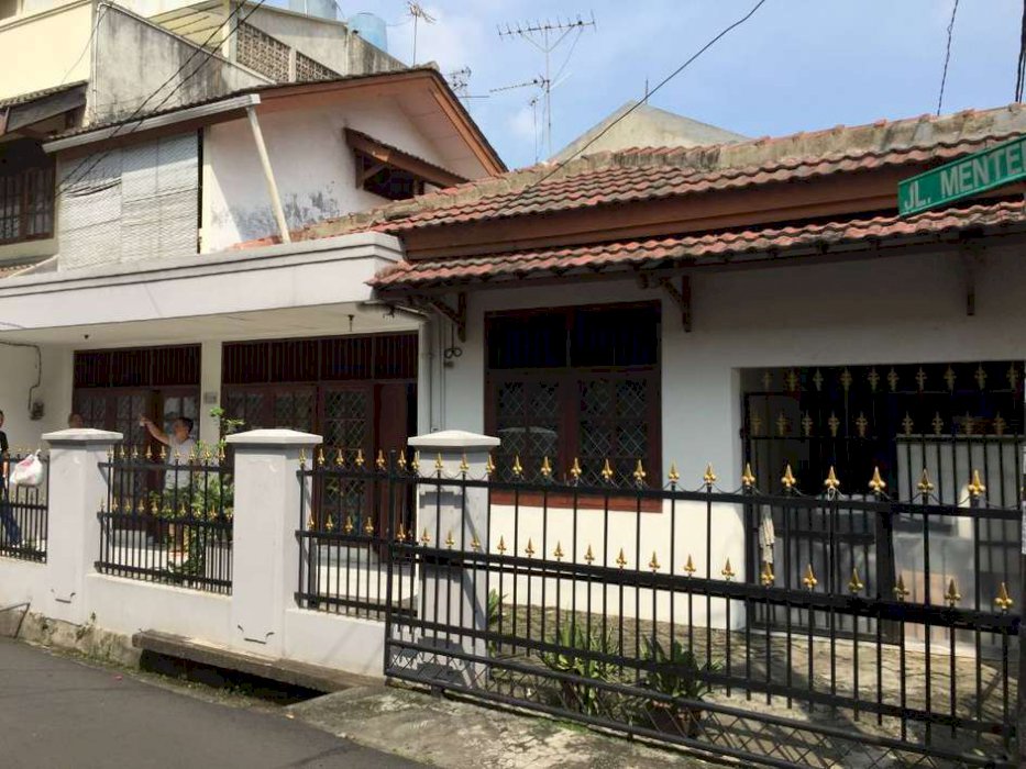 DIJUAL RUMAH TANJUNG DUREN, COCOK TEMPAT KOS, BEBAS BANJIR, SHM