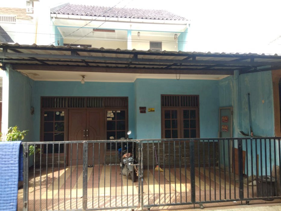 Jual rumah - jl swadaya larangan