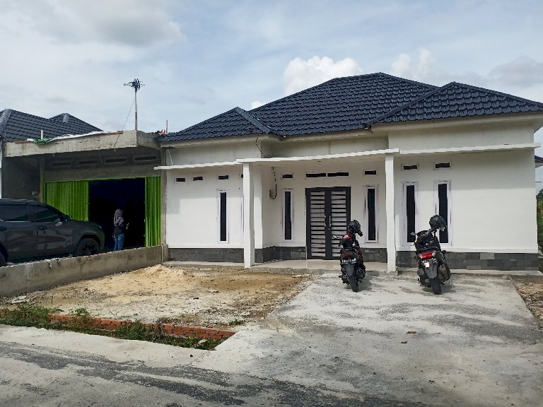 Dijual Rumah Minimalis Tp 80/130 jl Muhajirin arengka pku kota