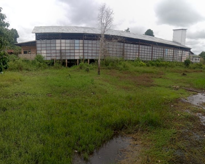 DIJUAL RUMAH + GEDUNG EX FUTSAL, BISA JADI GUDANG ATAU PABRIK