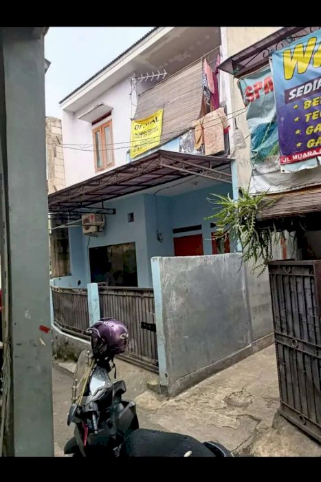 Jual rumah tj.barat Jakarta selatan