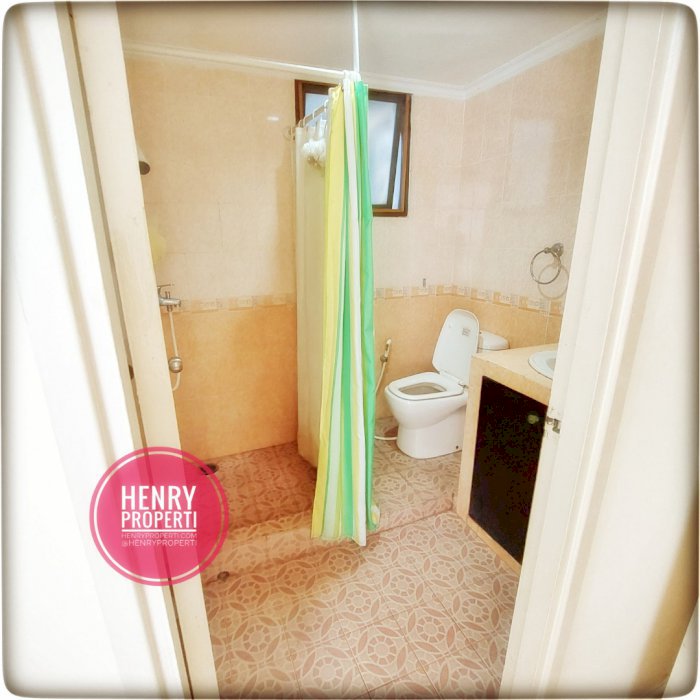 Taman Rasuna Apartment Dijual Cepat Harga dibawah NJOP Unit 2+1BR City