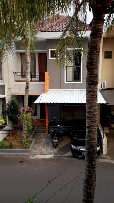 Rumah Minimalis Pondok Bambu Town House