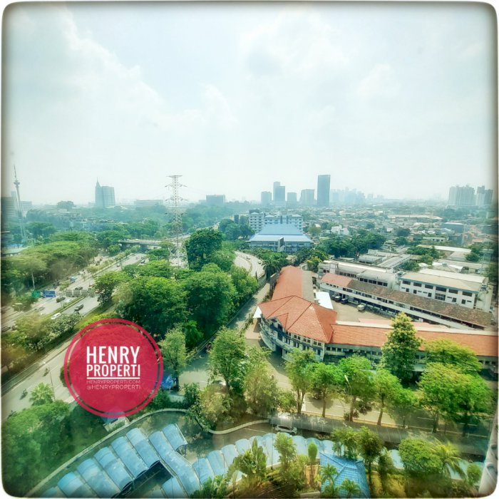 PARK ROYALE EXECUTIVE SUITES  FOR RENT BEAUTIFUL UNIT 2+1BR FURNISH