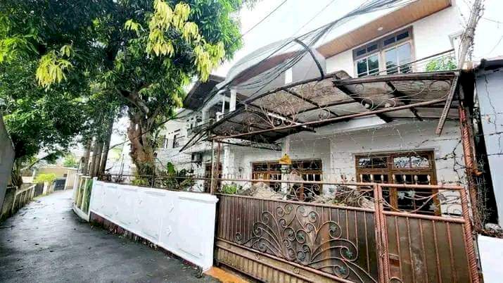 Rumah siap huni jagakarsa depan pintu pitung setubabakan jaksel
