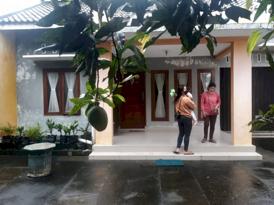 Ini DIa Rumah + R Usaha Dijual  Murah di Godean Sleman