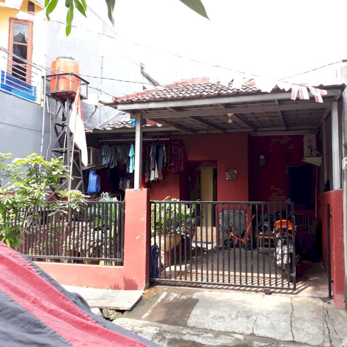 Rumah di Tambun Selatan dekat Stasiun LRT