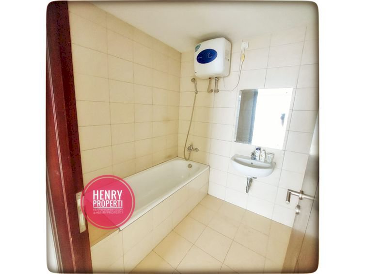 Dijual Cepat 3+1BR Best City View di Central Park Residence