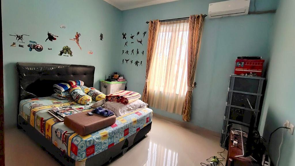 DI JUAL RUMAH 2 LANTAI DI VILLA SERPONG TANGERANG SELATAN