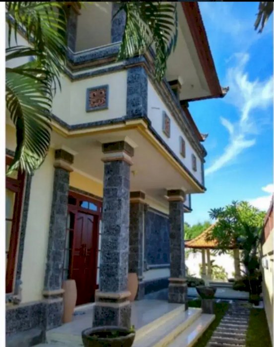 Dijual cepat Rumah semi Villa full furnised area Sanur Bali