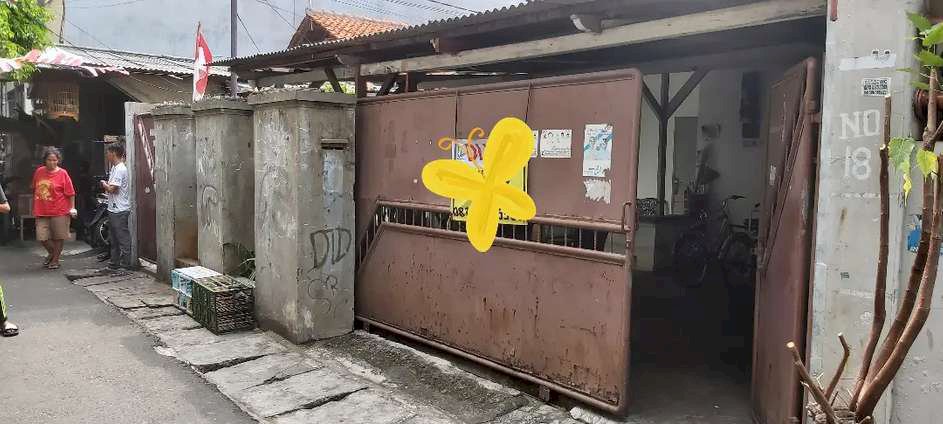 Rumah dijual di daerah Gajah Mada, Jakarta Pusat