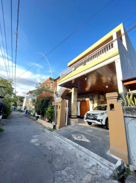 Rumah lantai 2 di area jl tukad pancoran denpasar