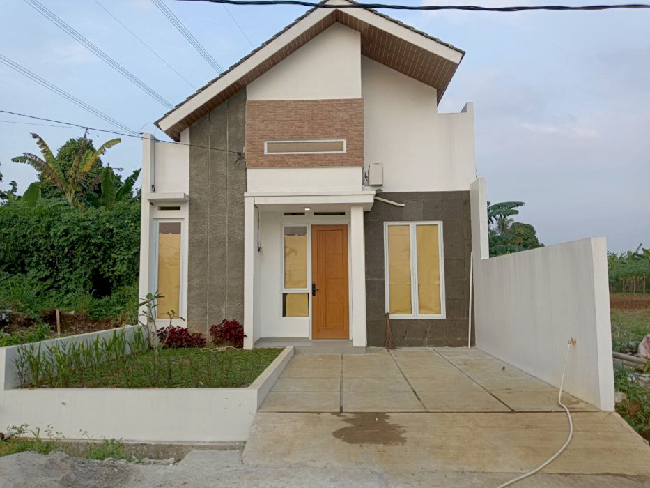 Rumah Murah Sukahati Cibinong Pinggir Jalan Dp Nol Persen