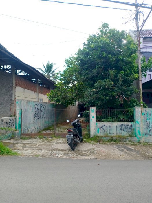 JUAL RUMAH/KOLAM IKAN