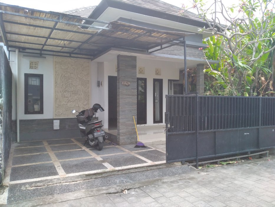 Jual cepat rumah moderen pemogan/kuta/tolmandara/sanglah/renon/sanur