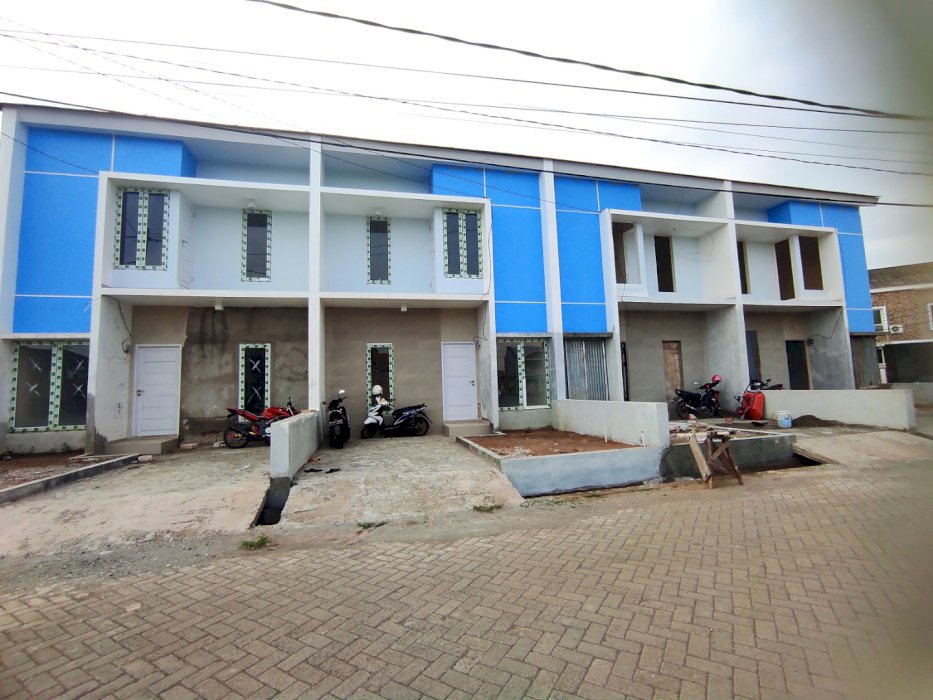 RUMAH 2 LANTAI SIAP HUNI DI DAYA JL. PACERAKANG