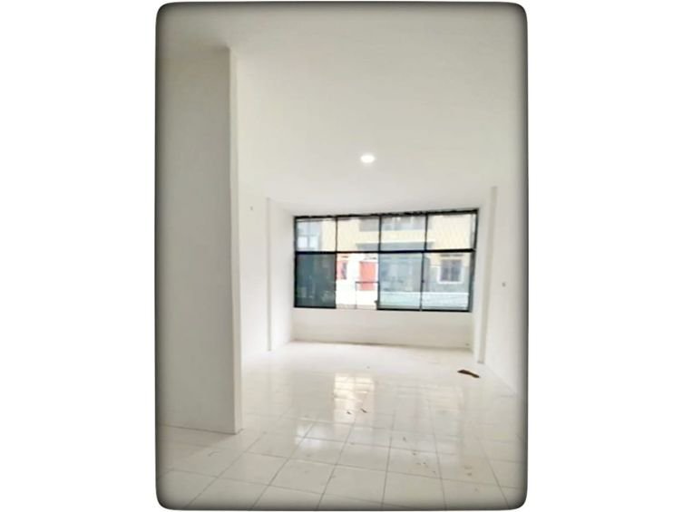 Dijual Cepat Ruko Gandeng Terbaik Lebar 10 M Panjang 20 M, Jarang Ada