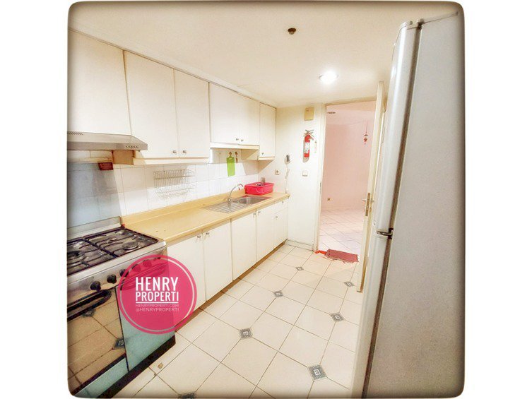Taman Anggrek Condominium DIJUAL CEPAT HARGA TERMURAH 3+1BR Furnish