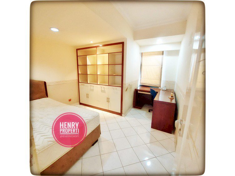 Taman Anggrek Condominium DIJUAL CEPAT HARGA TERMURAH 3+1BR Furnish