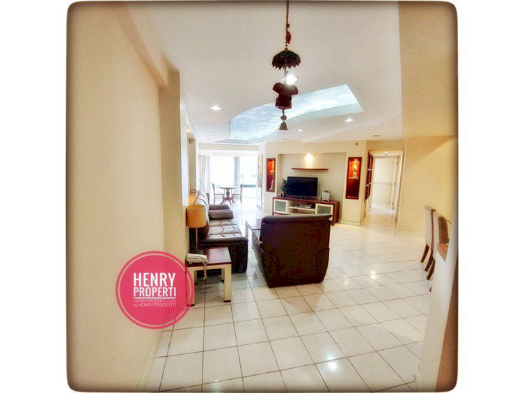 Taman Anggrek Condominium DIJUAL CEPAT HARGA TERMURAH 3+1BR Furnish