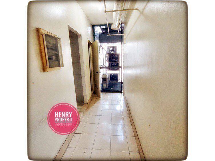 Taman Anggrek Condominium DIJUAL CEPAT HARGA TERMURAH 3+1BR Furnish