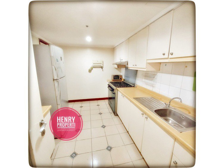 Taman Anggrek Condominium DIJUAL CEPAT HARGA TERMURAH 3+1BR Furnish