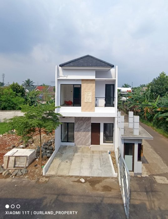 Townhouse exclusive minimalis modern di area Villa Dago Pamulang